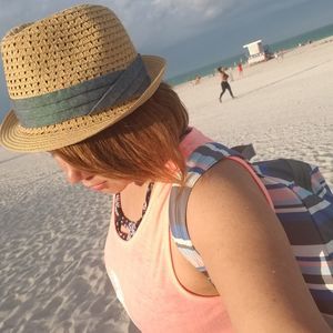 Meet your Posher, Francis